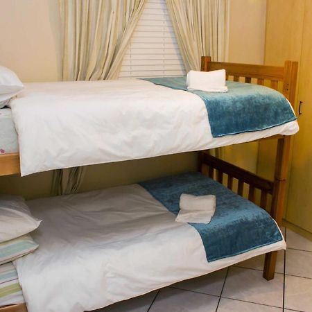 De Helling Self Catering Bed & Breakfast Brackenfell Bagian luar foto