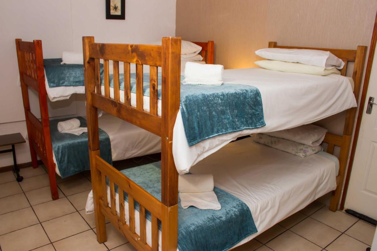 De Helling Self Catering Bed & Breakfast Brackenfell Bagian luar foto